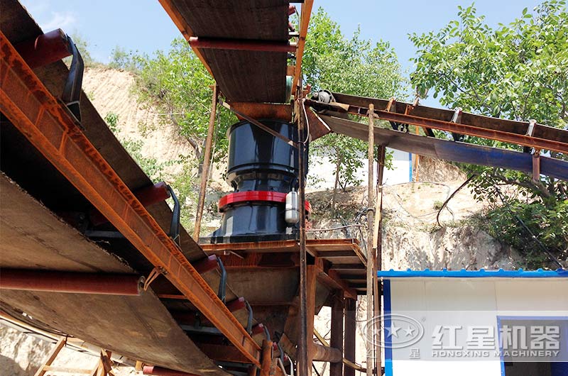 紅星單缸圓錐破碎機現場 紅星單缸圓錐破碎機現場